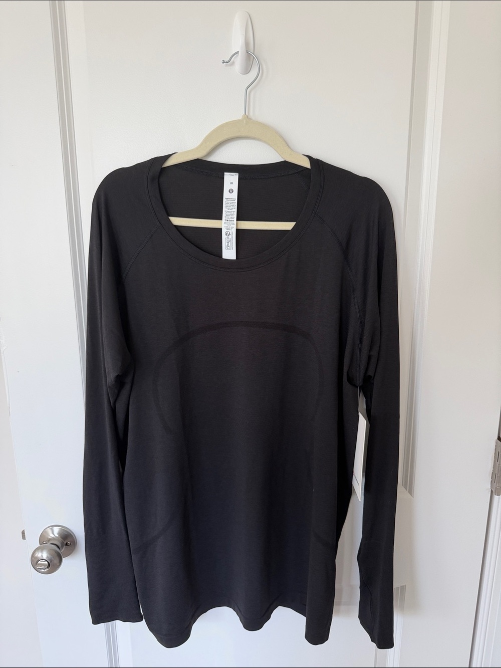 lululemon athletica Black Long Sleeve Scoop Neck Tee
